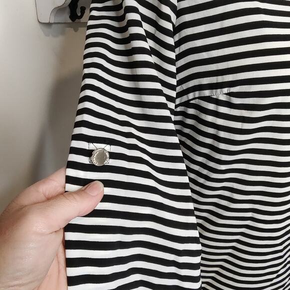 Calvin Klein Black & White Striped Pullover Roll Tab Sleeve Blouse Size XS - Picture 7 of 13